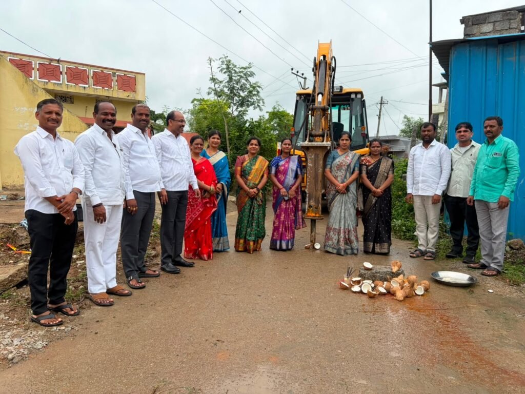 24వ వార్డులో రూ.10 లక్షలతో డ్రైనేజీ పనులకు శ్రీకారం
