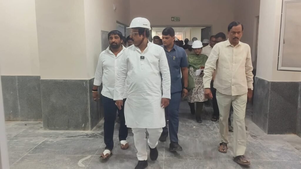 సెప్టెంబర్‌లోగా అల్వాల్ టిమ్స్ ఆస్పత్రి ప్రారంభం..!  85% పనులు పూర్తి.. పేదలకు ఉచిత వైద్య సేవలకు సిద్ధం: ఎమ్మెల్యే శ్రీ గణేష్