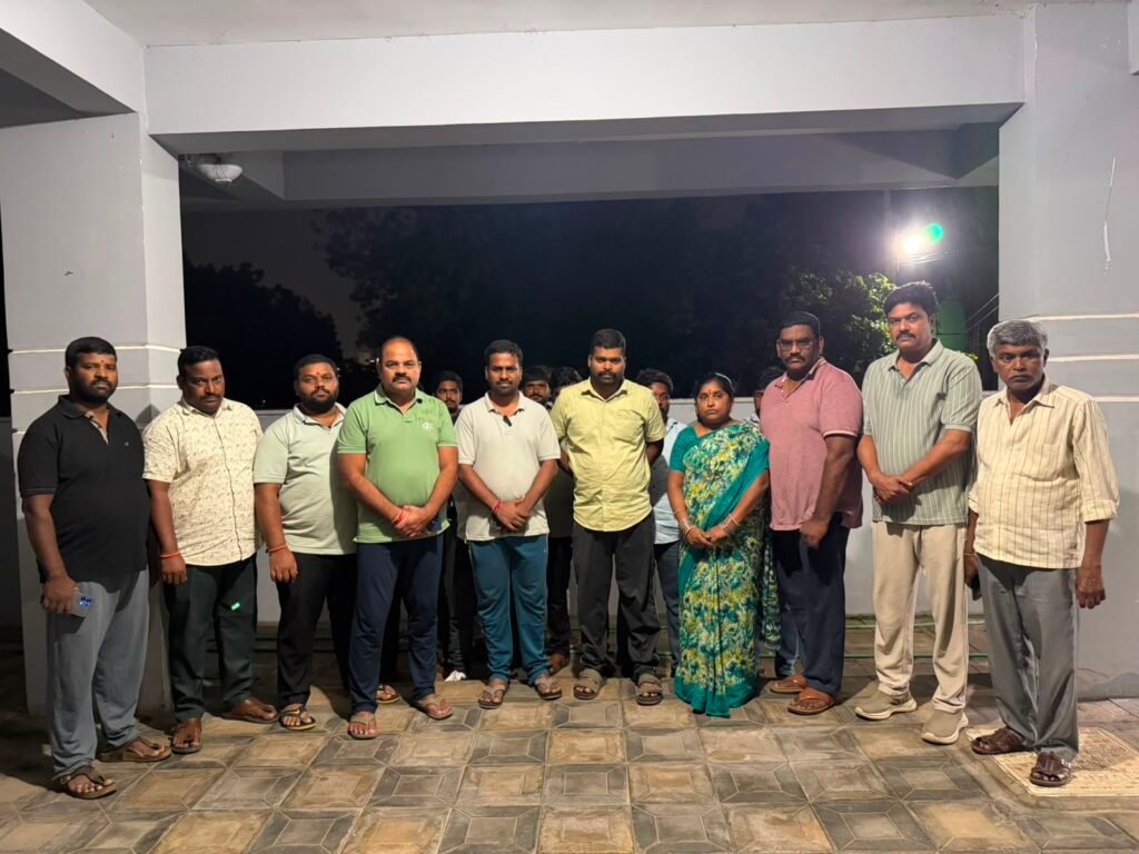 మాజీ సర్పంచ్ బండారి నరేందర్ కు మద్దతుగా కండ్లకోయ కాంగ్రెస్ పార్టీ నాయకులు