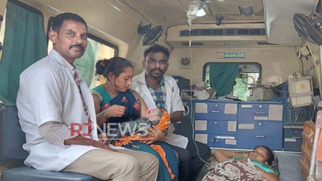 మేడ్చల్‌ కమ్యూనిటీ హెల్త్ సెంటర్ లో ప్రసవ సేవలపై నిర్లక్ష్యం..!