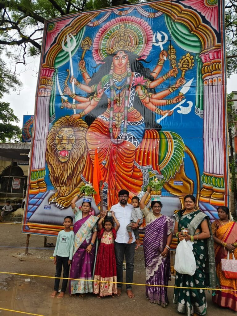 ఘనంగా గడి మైసమ్మ బోనాలు