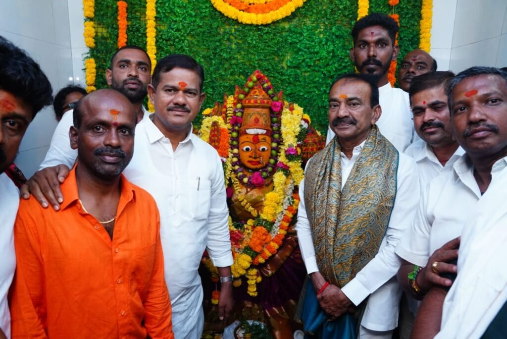 పోచమ్మ తల్లికి ప్రత్యేక పూజలు