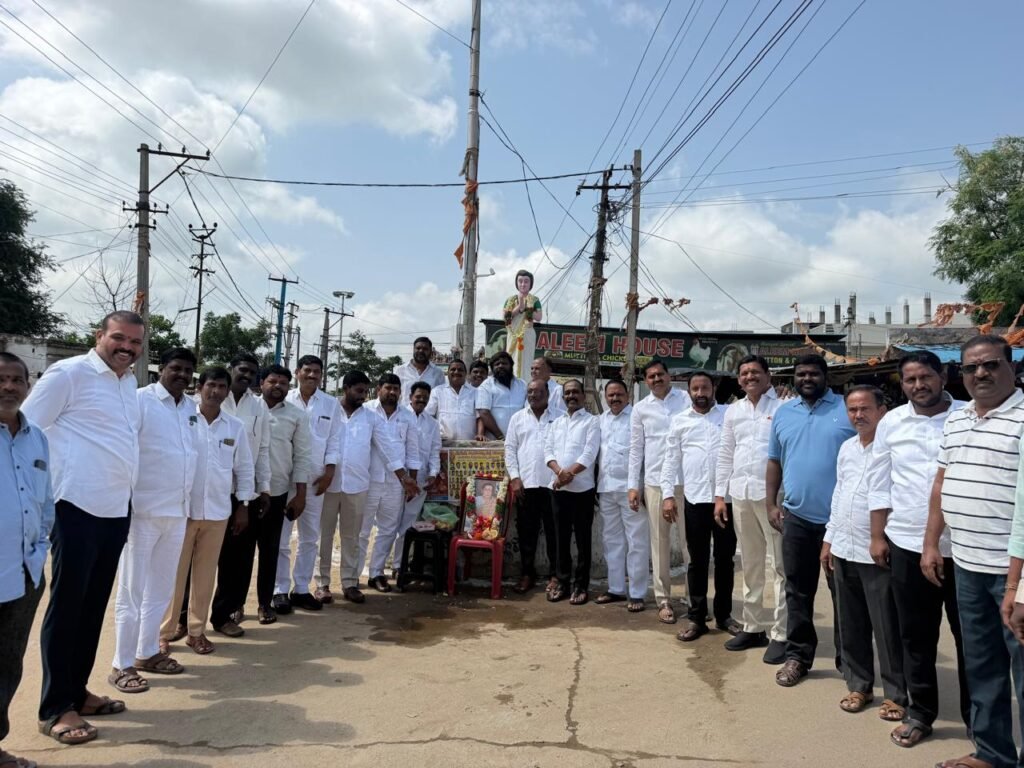 మేడ్చల్ లో ఘనంగా రాజీవ్ గాంధీ జయంతి వేడుకలు