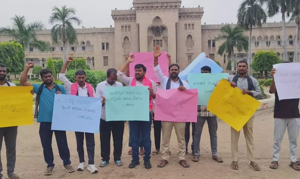 ఓయూలో బీఆర్ఎస్వీ, దళిత విద్యార్థి సంఘాల నిరసన