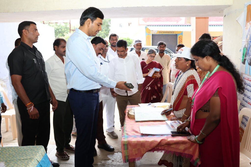 నోటీసుల అనంతరం ధ్రువపత్రాల పరిశీలన వేగవంతం చేయాలి