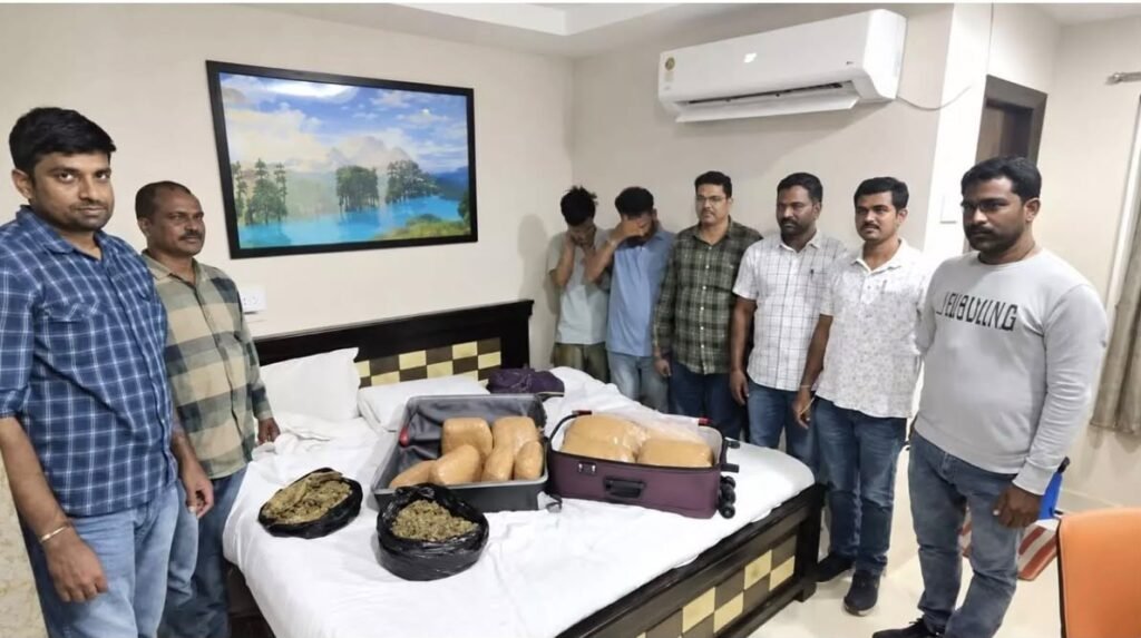 కొండాపూర్ ఓయో హోటల్‌లో గంజాయి దందా గుట్టురట్టు
